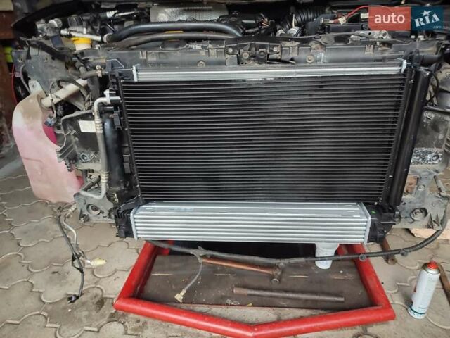 Серый Рено Меган, объемом двигателя 1.4 л и пробегом 250 тыс. км за 7500 $, фото 58 на Automoto.ua