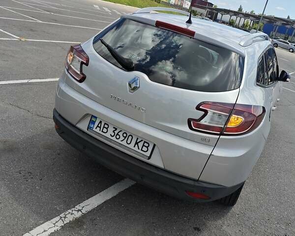 Серый Рено Меган, объемом двигателя 1.46 л и пробегом 298 тыс. км за 6350 $, фото 9 на Automoto.ua