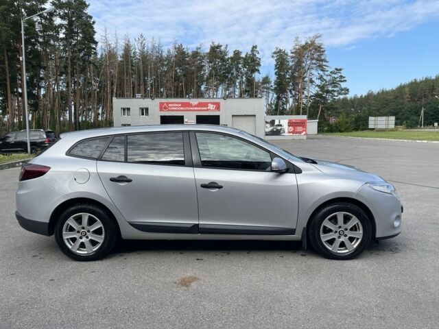 Сірий Рено Меган, об'ємом двигуна 1.5 л та пробігом 193 тис. км за 6800 $, фото 3 на Automoto.ua