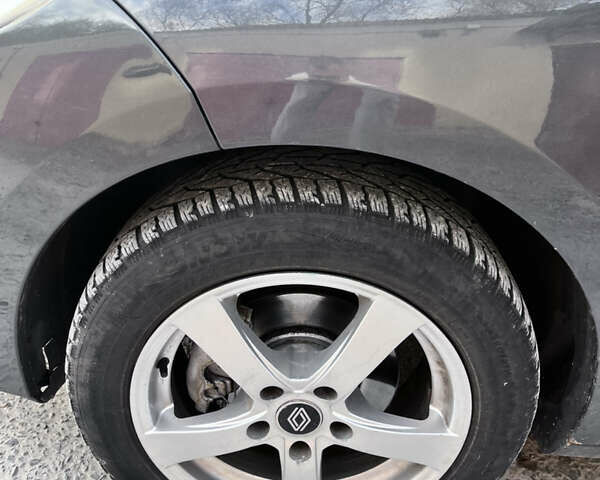 Серый Рено Меган, объемом двигателя 1.46 л и пробегом 325 тыс. км за 6400 $, фото 30 на Automoto.ua