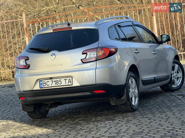 Серый Рено Меган, объемом двигателя 1.46 л и пробегом 180 тыс. км за 6750 $, фото 17 на Automoto.ua