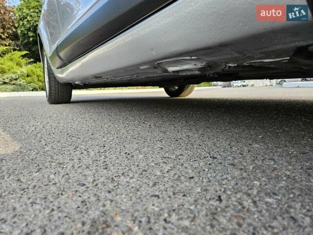 Серый Рено Меган, объемом двигателя 1.6 л и пробегом 195 тыс. км за 7850 $, фото 39 на Automoto.ua