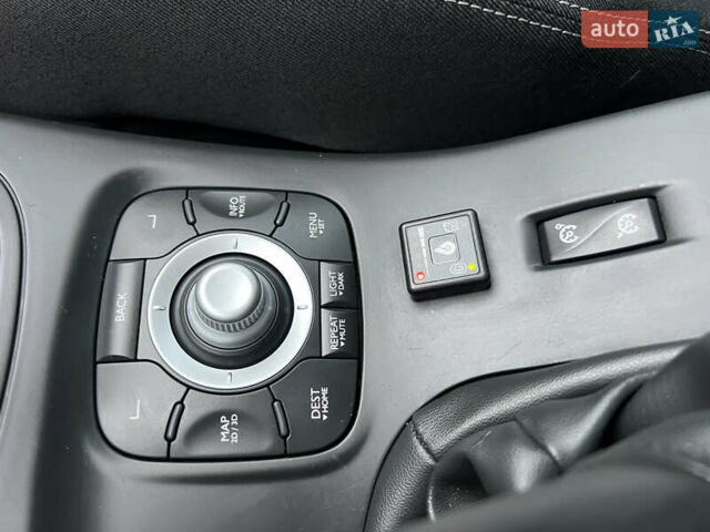 Серый Рено Меган, объемом двигателя 1.6 л и пробегом 182 тыс. км за 7800 $, фото 45 на Automoto.ua