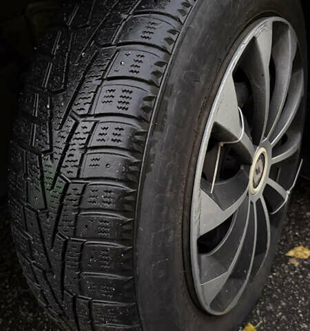 Рено Меган 2010 у Кременчуге на Automoto.ua Сірий Рено Меган, об'ємом двигуна 1.46 л та пробігом 300 тис. км за 6999 $, фото 22 на Automoto.ua