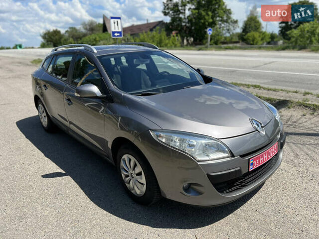 Серый Рено Меган, объемом двигателя 1.6 л и пробегом 243 тыс. км за 7650 $, фото 5 на Automoto.ua