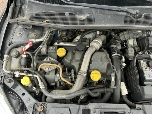 Серый Рено Меган, объемом двигателя 1.5 л и пробегом 285 тыс. км за 5700 $, фото 23 на Automoto.ua