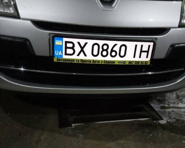 Серый Рено Меган, объемом двигателя 1.5 л и пробегом 260 тыс. км за 6000 $, фото 12 на Automoto.ua