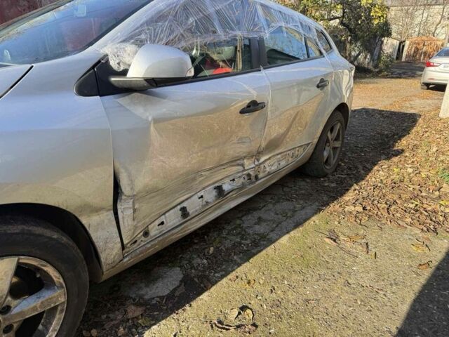 Серый Рено Меган, объемом двигателя 1.5 л и пробегом 235 тыс. км за 2700 $, фото 1 на Automoto.ua