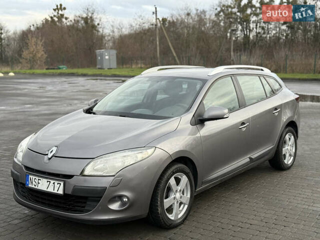 Серый Рено Меган, объемом двигателя 1.6 л и пробегом 227 тыс. км за 6550 $, фото 3 на Automoto.ua