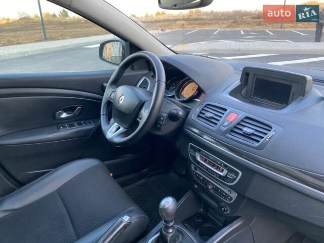 Серый Рено Меган, объемом двигателя 1.46 л и пробегом 290 тыс. км за 6300 $, фото 15 на Automoto.ua