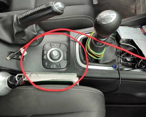 Серый Рено Меган, объемом двигателя 1.4 л и пробегом 250 тыс. км за 7500 $, фото 175 на Automoto.ua