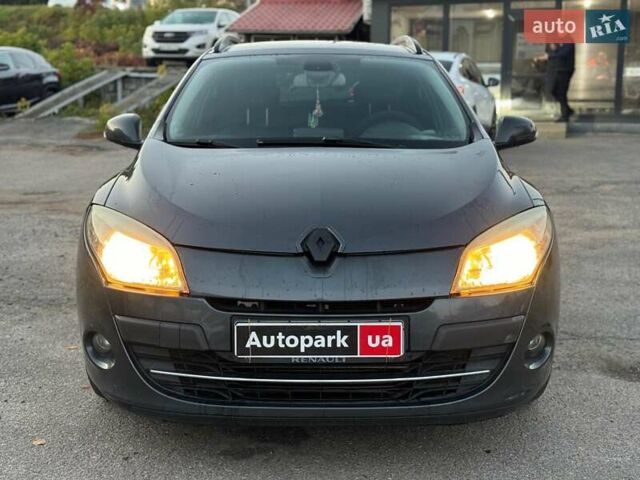 Сірий Рено Меган, об'ємом двигуна 1.9 л та пробігом 297 тис. км за 7290 $, фото 2 на Automoto.ua