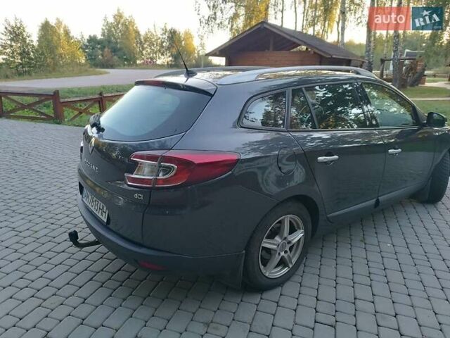 Серый Рено Меган, объемом двигателя 1.46 л и пробегом 267 тыс. км за 6200 $, фото 11 на Automoto.ua