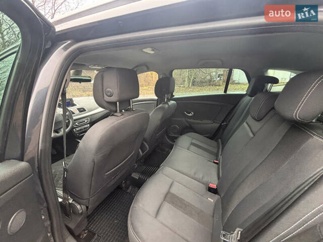 Сірий Рено Меган, об'ємом двигуна 1.5 л та пробігом 268 тис. км за 7300 $, фото 17 на Automoto.ua