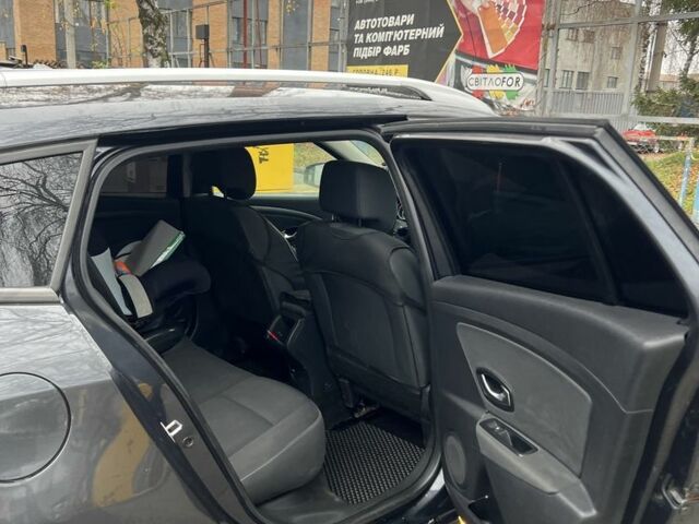 Серый Рено Меган, объемом двигателя 1.5 л и пробегом 288 тыс. км за 7000 $, фото 6 на Automoto.ua