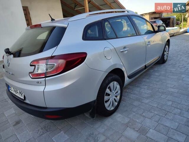 Серый Рено Меган, объемом двигателя 1.5 л и пробегом 238 тыс. км за 7000 $, фото 13 на Automoto.ua