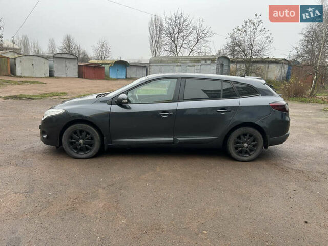 Серый Рено Меган, объемом двигателя 1.46 л и пробегом 285 тыс. км за 5700 $, фото 2 на Automoto.ua