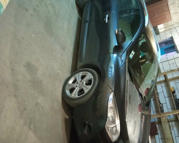 Сірий Рено Меган, об'ємом двигуна 1.46 л та пробігом 255 тис. км за 6999 $, фото 2 на Automoto.ua