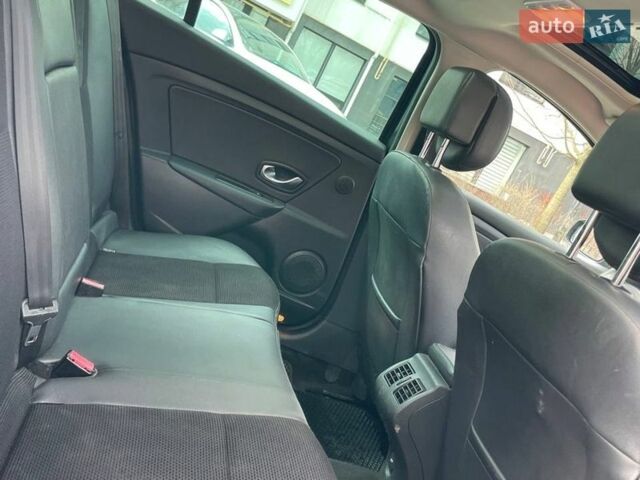 Сірий Рено Меган, об'ємом двигуна 1.46 л та пробігом 334 тис. км за 5700 $, фото 9 на Automoto.ua