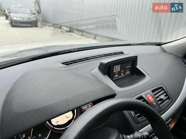 Серый Рено Меган, объемом двигателя 1.6 л и пробегом 182 тыс. км за 7800 $, фото 58 на Automoto.ua