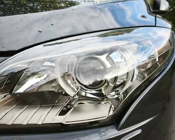 Серый Рено Меган, объемом двигателя 2 л и пробегом 125 тыс. км за 9950 $, фото 14 на Automoto.ua