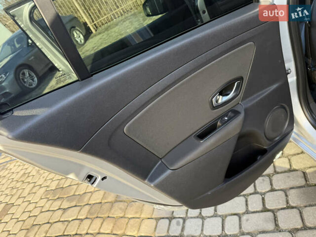 Серый Рено Меган, объемом двигателя 1.46 л и пробегом 180 тыс. км за 6750 $, фото 56 на Automoto.ua