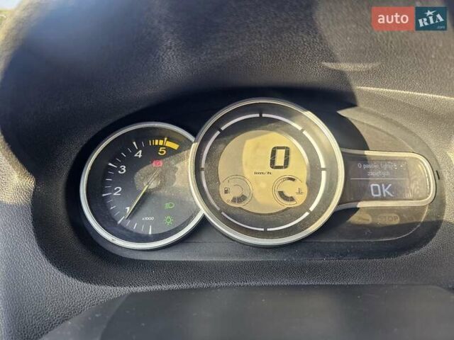 Серый Рено Меган, объемом двигателя 1.46 л и пробегом 257 тыс. км за 5150 $, фото 37 на Automoto.ua