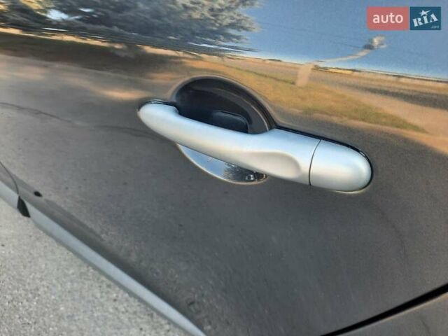 Серый Рено Меган, объемом двигателя 1.6 л и пробегом 183 тыс. км за 7600 $, фото 49 на Automoto.ua