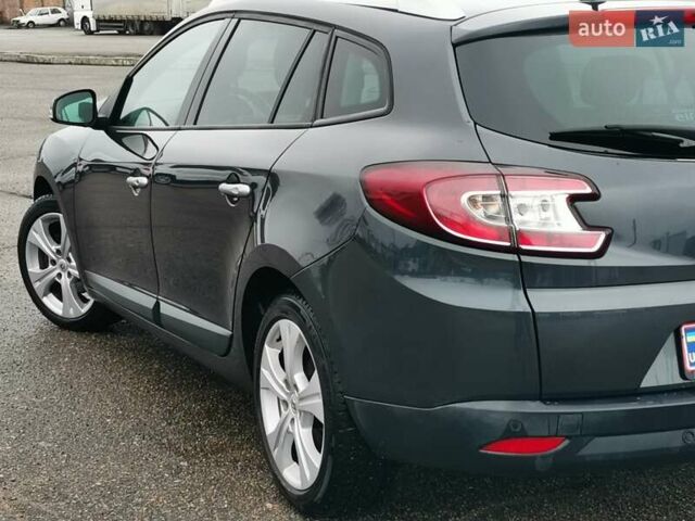 Серый Рено Меган, объемом двигателя 1.6 л и пробегом 220 тыс. км за 7300 $, фото 13 на Automoto.ua