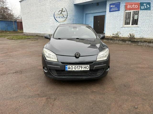 Серый Рено Меган, объемом двигателя 1.46 л и пробегом 285 тыс. км за 5700 $, фото 1 на Automoto.ua