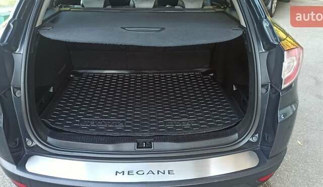 Сірий Рено Меган, об'ємом двигуна 1.6 л та пробігом 205 тис. км за 6900 $, фото 12 на Automoto.ua