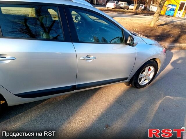 Сірий Рено Меган, об'ємом двигуна 1.5 л та пробігом 296 тис. км за 5500 $, фото 2 на Automoto.ua