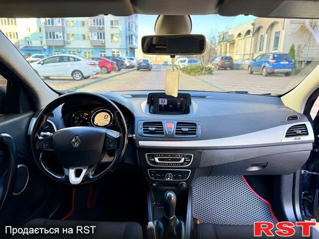 Серый Рено Меган, объемом двигателя 1.5 л и пробегом 223 тыс. км за 6999 $, фото 11 на Automoto.ua