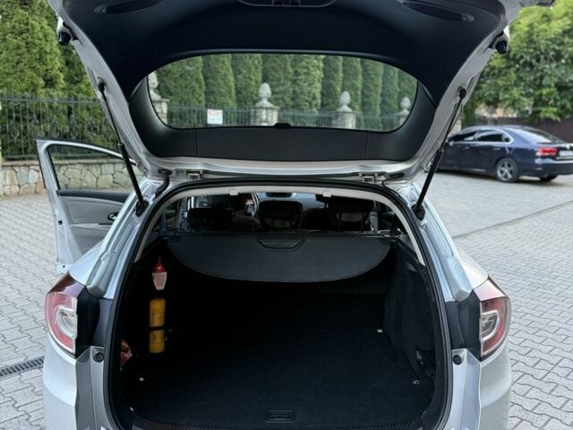 Серый Рено Меган, объемом двигателя 1.5 л и пробегом 310 тыс. км за 6500 $, фото 6 на Automoto.ua