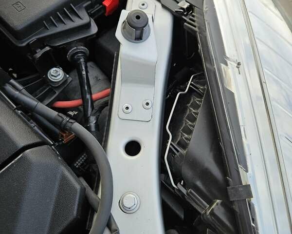 Серый Рено Меган, объемом двигателя 1.6 л и пробегом 195 тыс. км за 7850 $, фото 116 на Automoto.ua