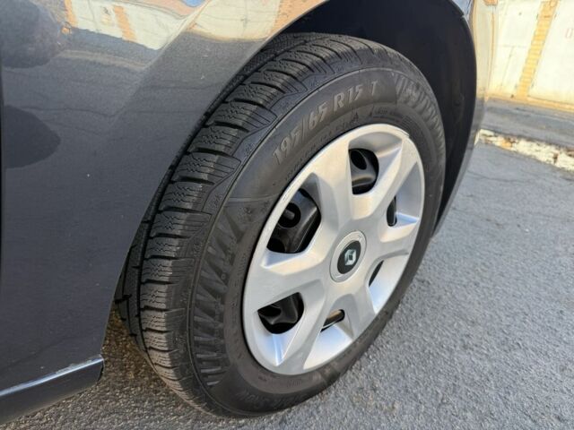 Сірий Рено Меган, об'ємом двигуна 1.5 л та пробігом 315 тис. км за 6500 $, фото 7 на Automoto.ua