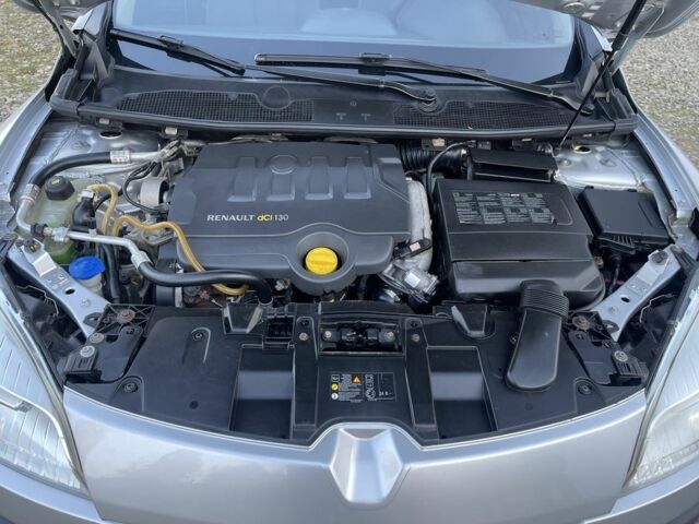 Серый Рено Меган, объемом двигателя 1.9 л и пробегом 230 тыс. км за 6500 $, фото 3 на Automoto.ua