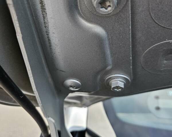 Серый Рено Меган, объемом двигателя 1.6 л и пробегом 195 тыс. км за 7850 $, фото 115 на Automoto.ua