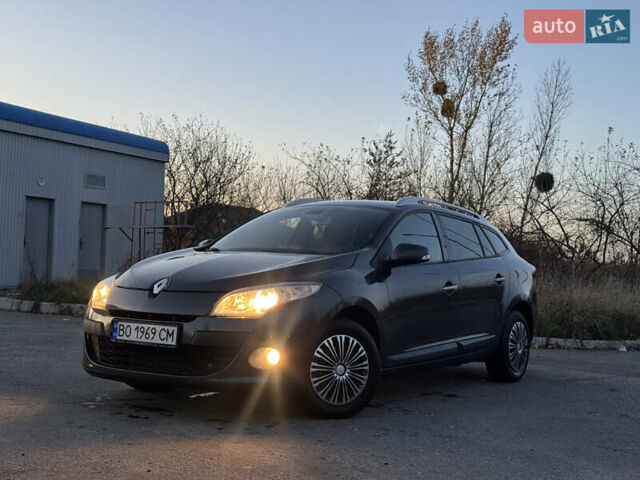 Сірий Рено Меган, об'ємом двигуна 1.46 л та пробігом 260 тис. км за 5900 $, фото 20 на Automoto.ua