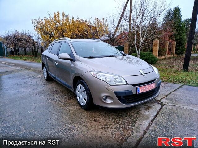 Серый Рено Меган, объемом двигателя 1.6 л и пробегом 238 тыс. км за 7350 $, фото 4 на Automoto.ua