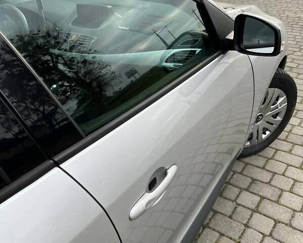 Сірий Рено Меган, об'ємом двигуна 1.87 л та пробігом 267 тис. км за 6900 $, фото 6 на Automoto.ua