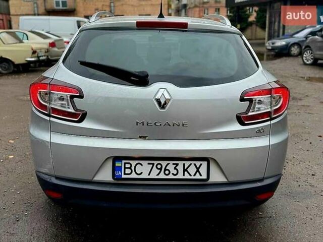 Серый Рено Меган, объемом двигателя 1.46 л и пробегом 295 тыс. км за 5700 $, фото 16 на Automoto.ua
