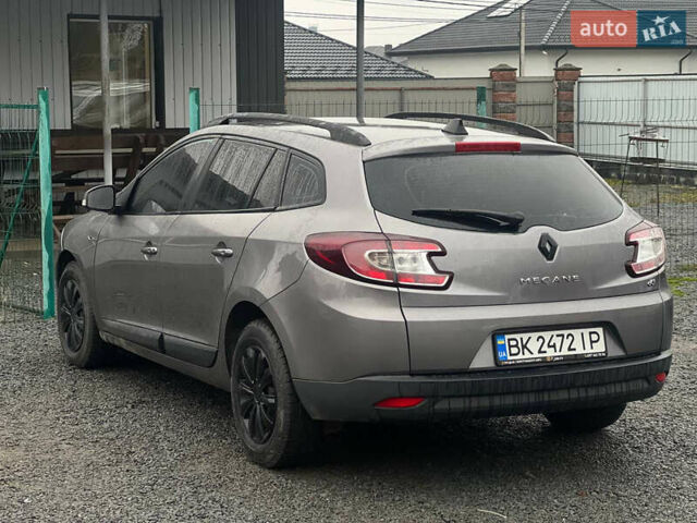 Серый Рено Меган, объемом двигателя 1.46 л и пробегом 250 тыс. км за 5650 $, фото 3 на Automoto.ua