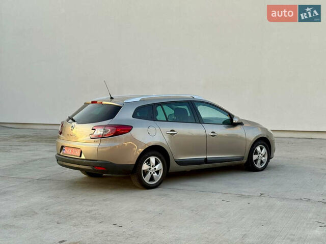 Серый Рено Меган, объемом двигателя 1.4 л и пробегом 193 тыс. км за 6700 $, фото 4 на Automoto.ua