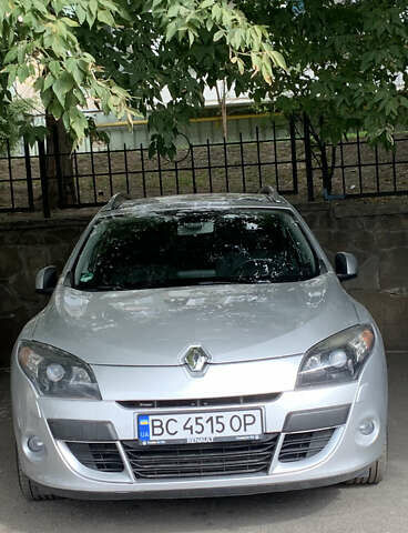 Серый Рено Меган, объемом двигателя 1.46 л и пробегом 242 тыс. км за 7990 $, фото 23 на Automoto.ua