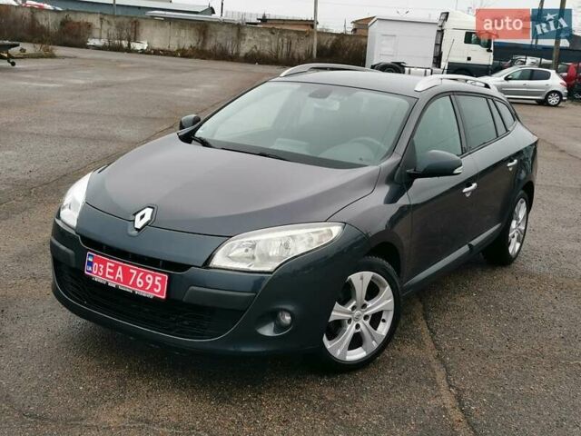 Серый Рено Меган, объемом двигателя 1.6 л и пробегом 220 тыс. км за 7300 $, фото 3 на Automoto.ua