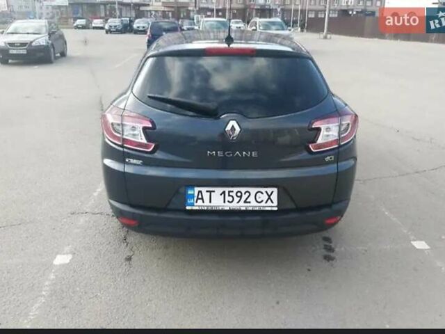 Серый Рено Меган, объемом двигателя 1.5 л и пробегом 300 тыс. км за 6600 $, фото 5 на Automoto.ua