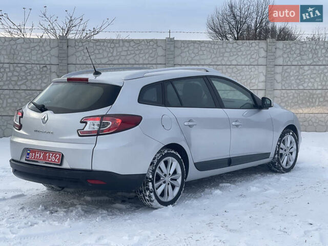 Серый Рено Меган, объемом двигателя 1.6 л и пробегом 225 тыс. км за 7599 $, фото 6 на Automoto.ua
