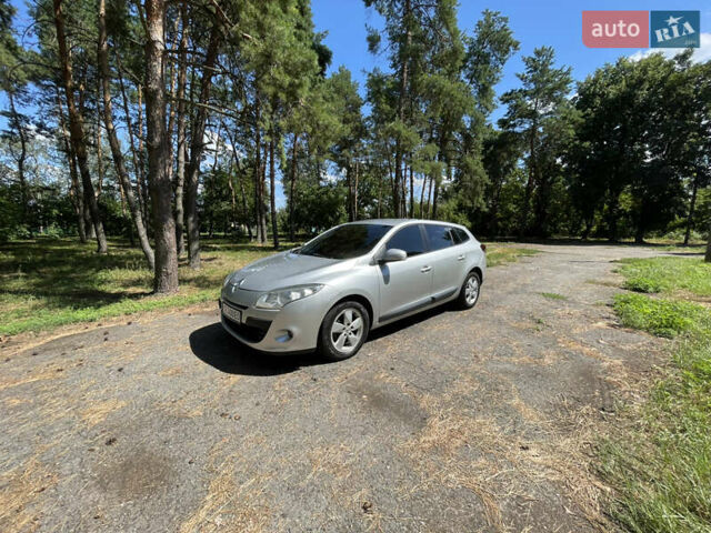 Серый Рено Меган, объемом двигателя 1.46 л и пробегом 243 тыс. км за 6400 $, фото 10 на Automoto.ua