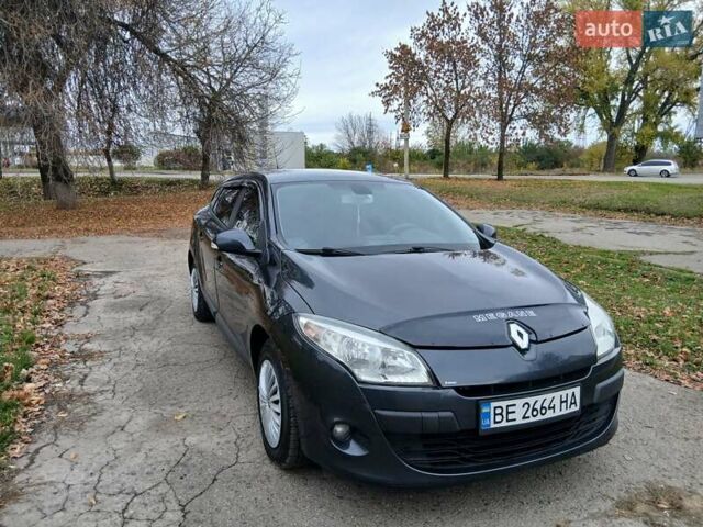 Сірий Рено Меган, об'ємом двигуна 1.46 л та пробігом 273 тис. км за 6500 $, фото 9 на Automoto.ua